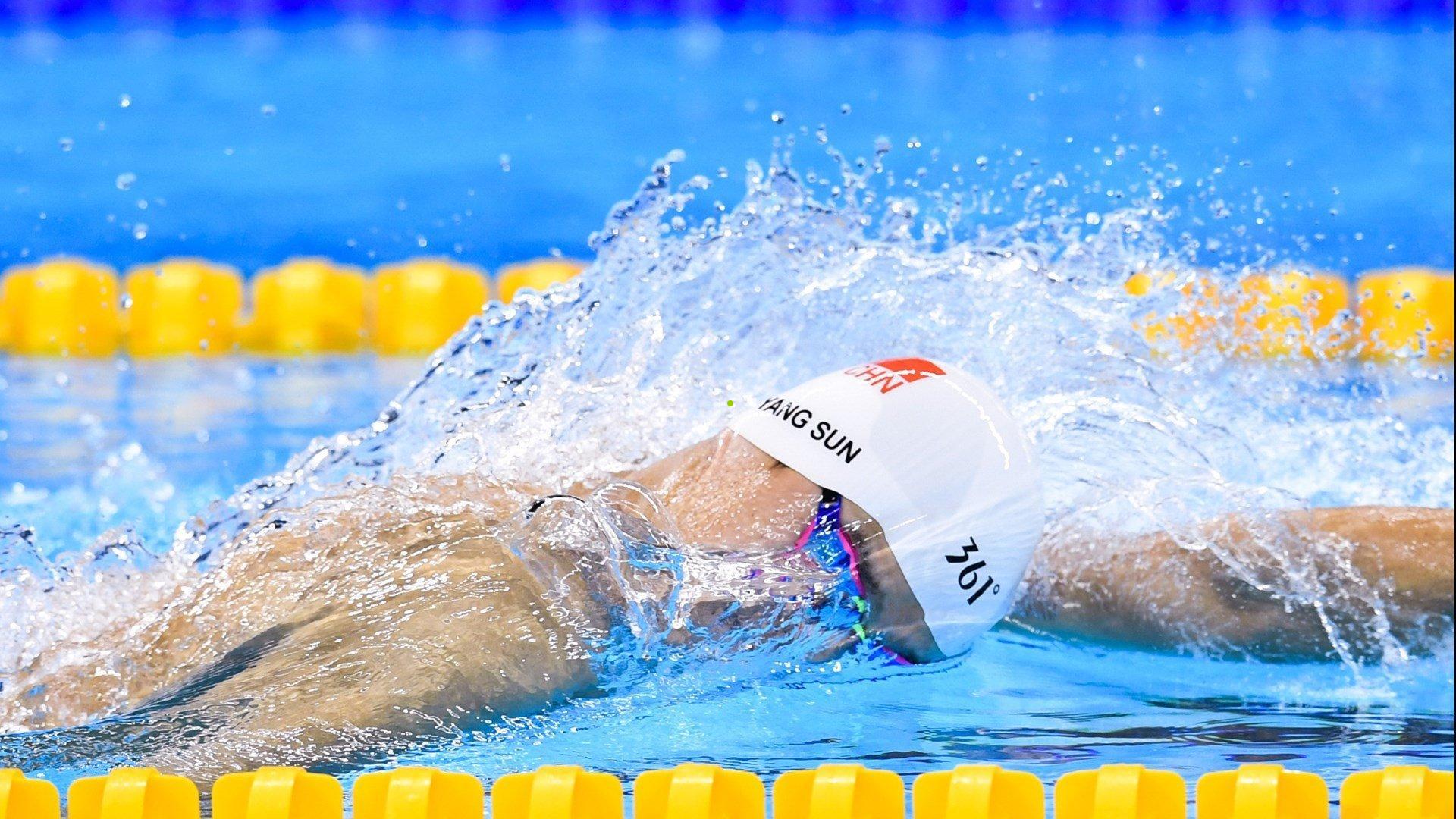 绿茵场折射区域波澜，足球赛事成中日关系新焦点，技术差距与舆论角力引深思