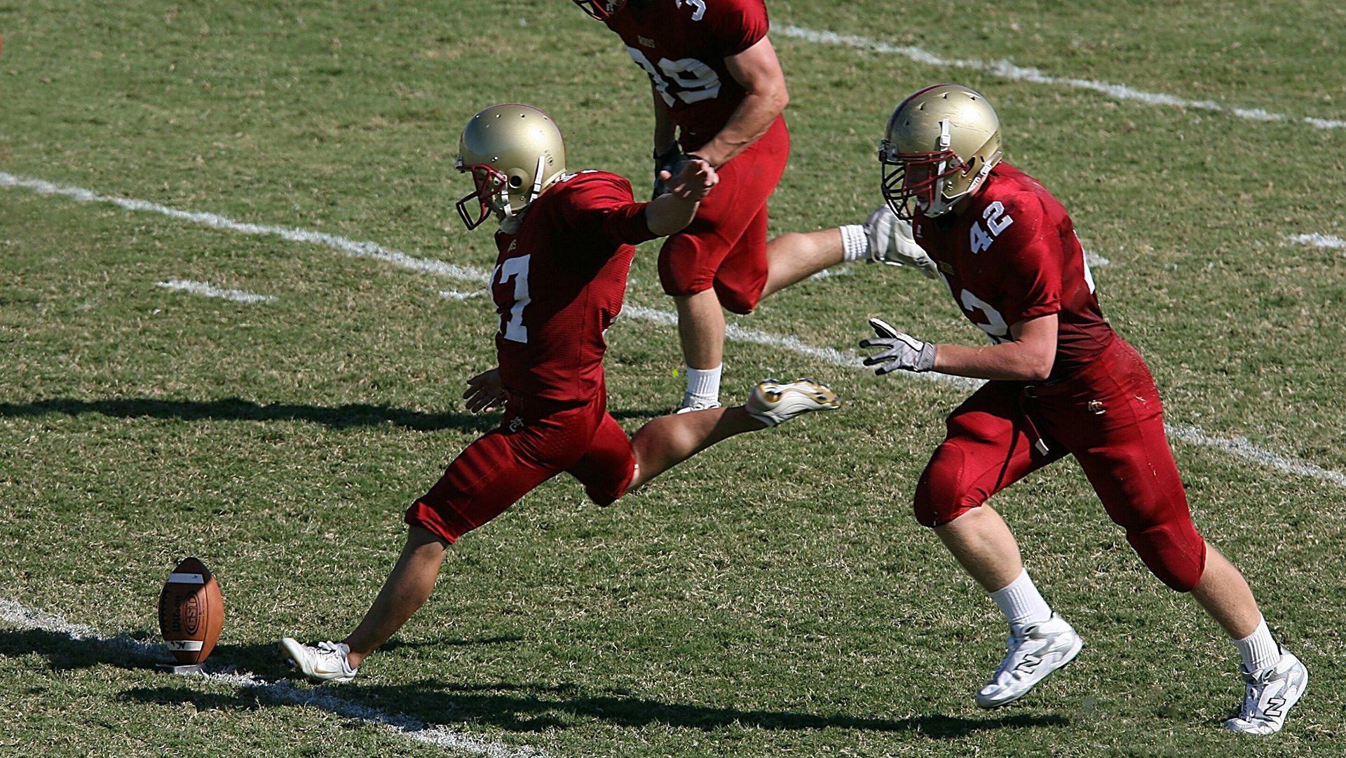 当弗格森爵士敲开我的门，瓦拉内回忆职业生涯的转折点与齐达内的拒接电话
